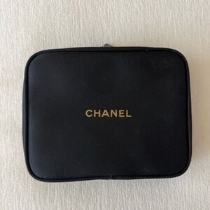 Chanel cosmetics brush set